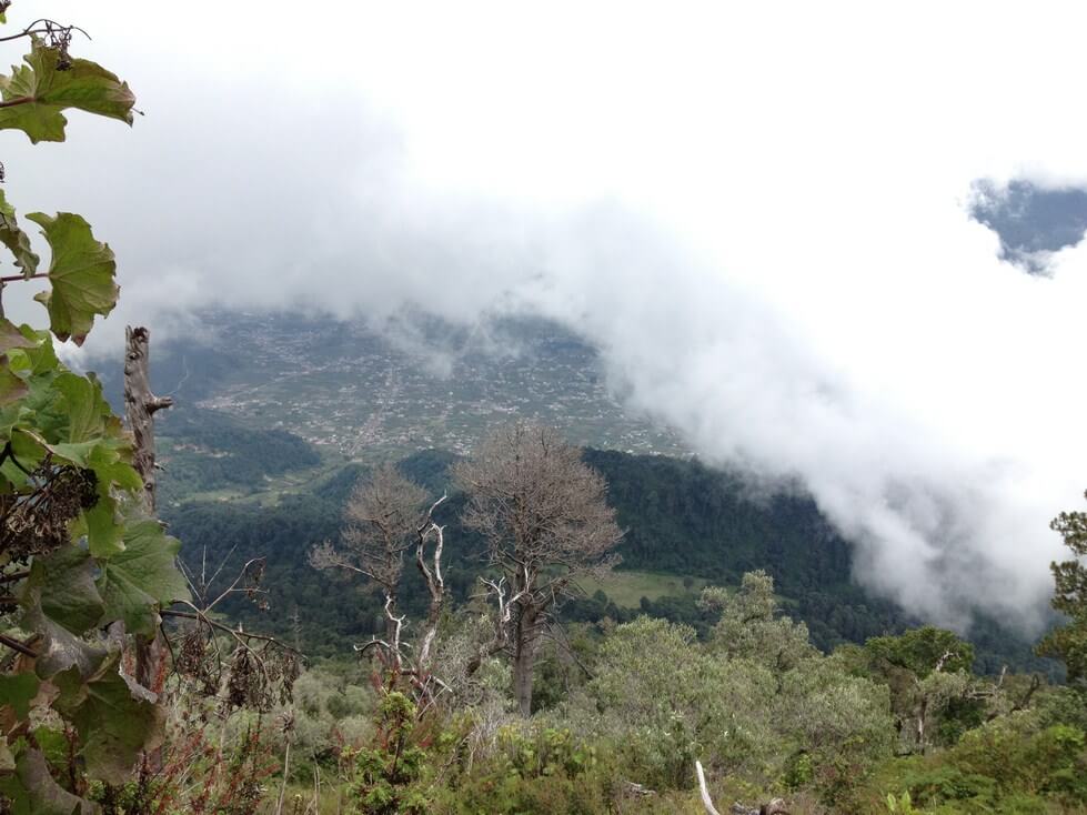 the climb down volcan santa maria